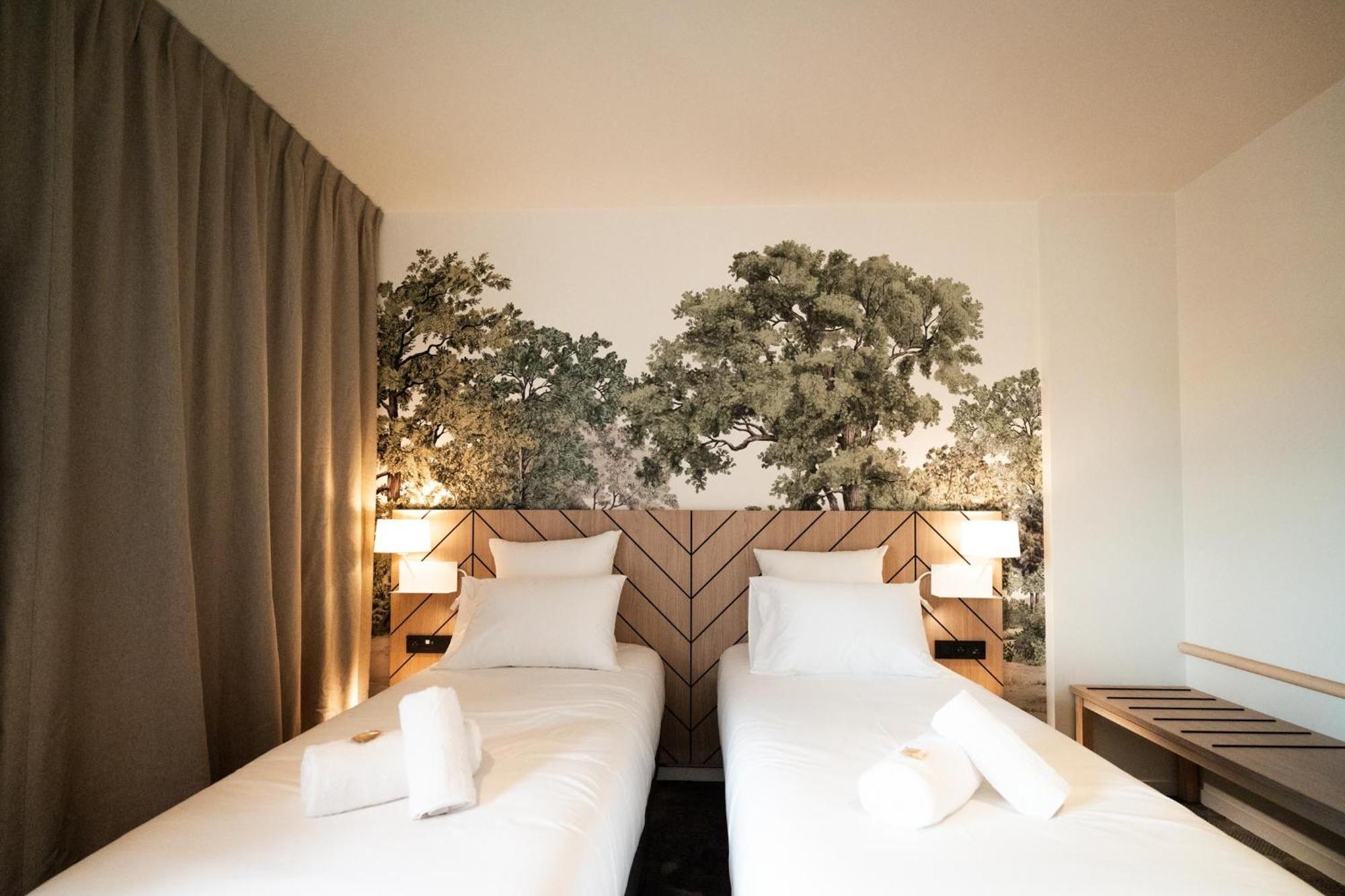 Bo Hotels Ambronay Rom bilde