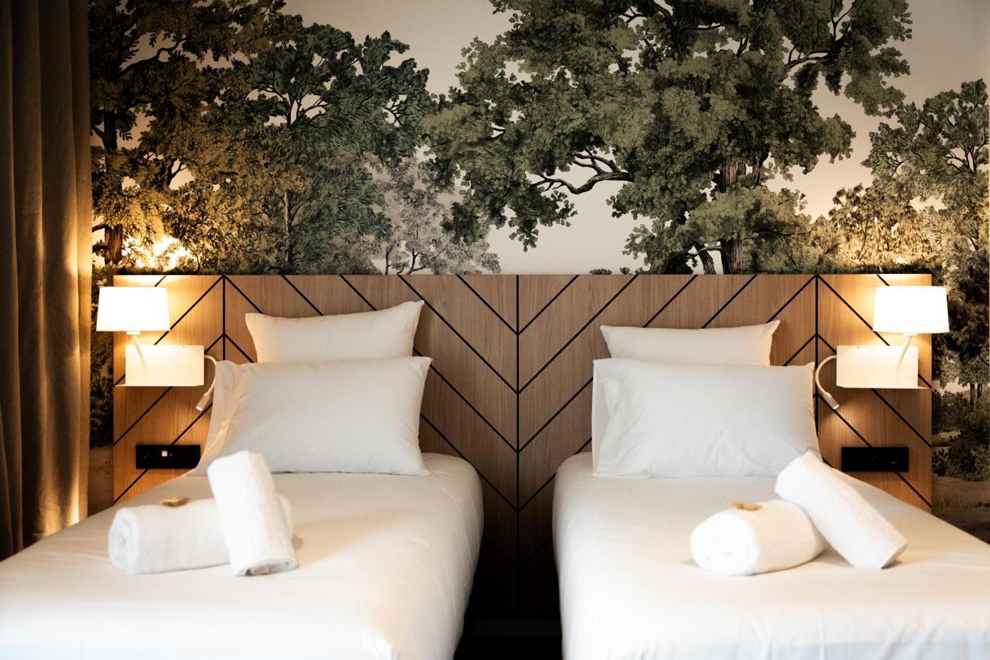 Bo Hotels Ambronay Rom bilde