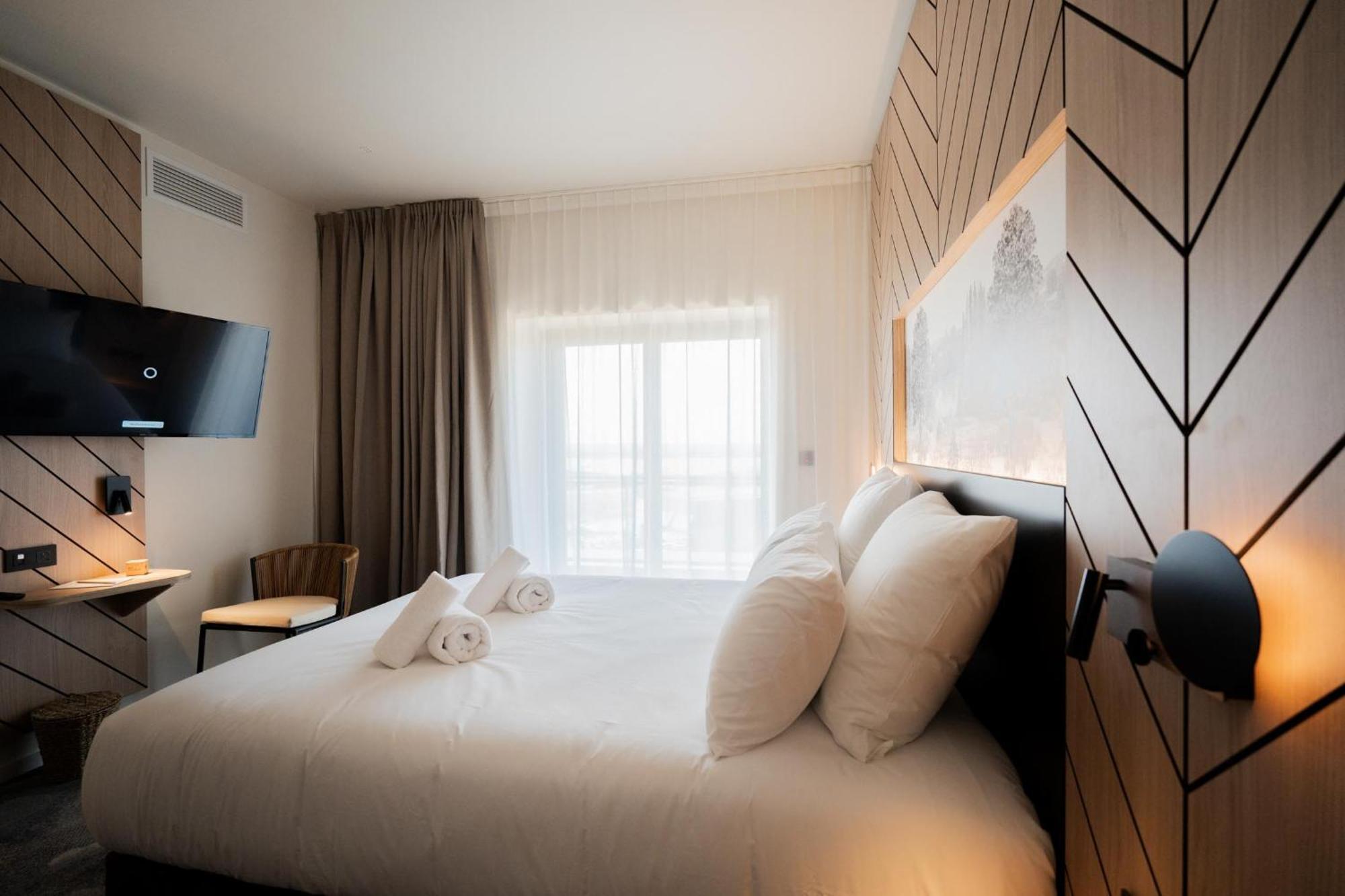 Bo Hotels Ambronay Rom bilde